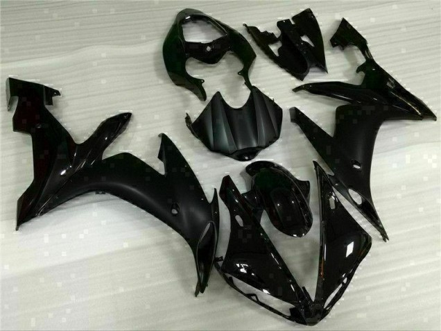 Black 04-06 YZF R1 Motorcycle Fairing Kits Black 04-06 YZF R1 Motorcycle Fairing Kits